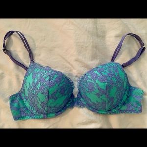 VS Push-Up with Eye Lash Lace 34B